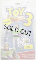 TOY STORY 3 【DELUXE ACTION FIGURE - KARATE CHOPPING BUZZ LIGHTYEAR (R7162/T0454)】
