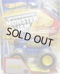 2013 MONSTER JAM included CRUCHABLE CAR! 【AFTERSHOCK】 BLACK (MWD TRUCKS)