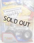 2013 MONSTER JAM included CRUCHABLE CAR! 【RAP ATTACK】 CLEAR ORANGE (X-RAYS)