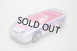 画像1: LOOSE - 1998 TIMELESS TOYS SERIES I 【1996 MUSTANG GT (BARBIE)】 WHITE/5SP (US TOYS'R'US EXCLUSIVE)