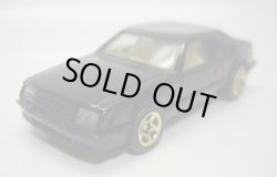 画像1: LOOSE - 1997 FAO SCHWARZ EXCLUSIVE GOLD SERIES COLLECTION III 【FORD MUSTANG COBRA】　BLACK/5SP (CORGI CAST)