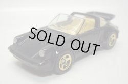 画像1: LOOSE - 1997 FAO SCHWARZ EXCLUSIVE GOLD SERIES COLLECTION III 【PORSCHE 911 SC TARGA】　BLACK/5SP (CORGI CAST)