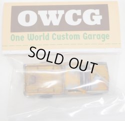 画像1: ONE WORLD CUSTOM GARAGE 【DATSUN 620 (カスタム完成品）】 DK.YELLOW/RR （送料サービス適用外） 