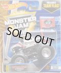 2017 MONSTER JAM includes TEAM FLAG! 【MONSTER MUTT DALMATIAN】 WHITE (MJ DOG POUND)(2017 NEW TRUCK!)