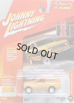 画像1: 2017 JOHNNY LIGHTNING - CLASSIC GOLD COLLECTION R1C 【1979 INTERNATIONAL SCOUT II】 LT.ORANGE/RR (1256個限定)