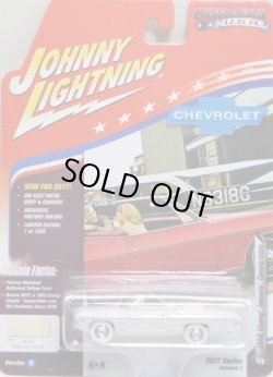 画像1: 2017 JOHNNY LIGHTNING - MUSCLE CARS USA R1D 【1968 CHEVY IMPALA CONVERTIBLE】 WHITE/RR(WHITE LIGHTNING)