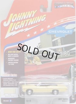 画像1: 2017 JOHNNY LIGHTNING - MUSCLE CARS USA R1D 【1968 CHEVY IMPALA CONVERTIBLE】 LT.YELLOW/RR(1256個限定)