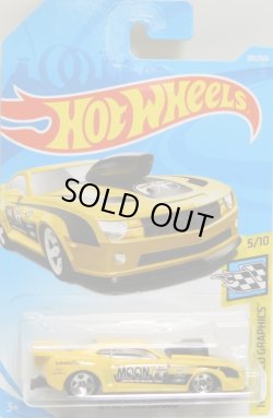 画像1: 【'10 PRO STOCK CAMARO】 YELLOW/5SP (MOONEYES)