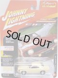 2017 JOHNNY LIGHTNING - CLASSIC GOLD COLLECTION R4A 【1969 CHEVY CAMARO SS】 CREAM/RR