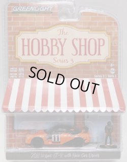 画像1: 2018 GREENLIGHT THE HOBBY SHOP 3 【2011 NISSAN GT-R WITH RACE CAR DRIVER】 ORANGE/RR