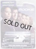 2021 GREENLIGHT HOLLYWOOD SERIES 30 【2008 FORD CROWN VICTORIA】 BLACK-WHITE/RR (THE ROOKIE) 