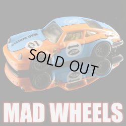 画像1: MAD WHEELS (マッドホイール） 【"GULF-like 964" PORSCHE 964 (カスタム完成品)】LT.BLUE-ORANGE/RR（送料サービス適用外） 