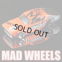 画像1: MAD WHEELS (マッドホイール） 【"Yankymate Ken&Merry" NISSAN SKYLINE 2000 GT-R(カスタム完成品）】 NEON RED-BLACK/RR （送料サービス適用外） 