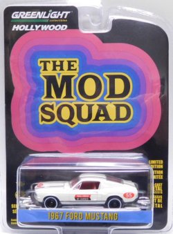 画像1: 2022 GREENLIGHT HOLLYWOOD SERIES 36 【1967 FORD MUSTANG】IVORY(THE MOD SQUAD) 