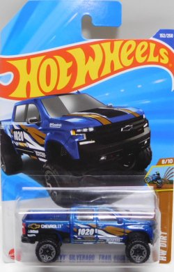 画像1: 【'19 CHEVY SILVERADO TRAIL BOSS LT】BLUE