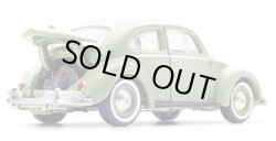 画像3: 2026 RLC EXCLUSIVE "Hot Wheels x MoMA"【 VW BEETLE TYPE 1 SEDAN(リアフード開閉タイプ)】LT.GREEN/RR(予約不可）