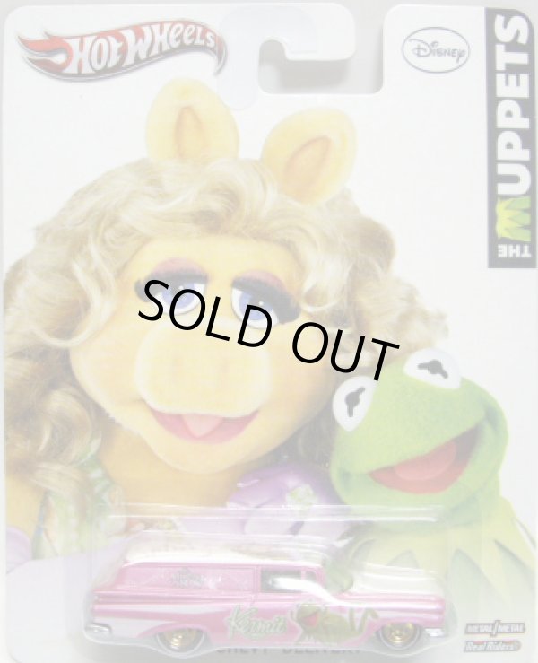 画像1: 2013 POP CULTURE - THE MUPPETS 【'59 CHEVY DELIVERY】 PINK-WHITE/RR (MISS PIGGY)