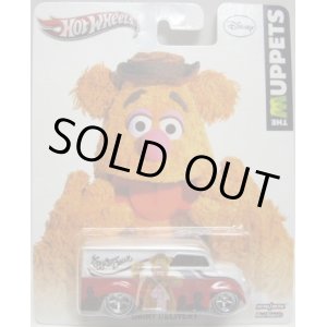 画像: 2013 POP CULTURE - THE MUPPETS 【DAIRY DELIVERY】 WHITE-RED/RR (FOZZIE BEAR)