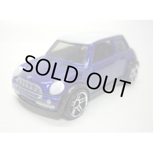 画像: 2013 WALMART EXCLUSIVE MYSTERY SERIES 2 【2001 MINI COOPER】　BLUE/PR5