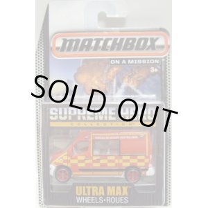 画像: 2015 MATCHBOX "SUPREME HERO" 【RENAULT MASTER AMBULANCE】 RED