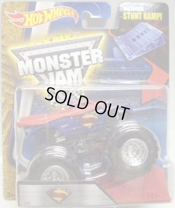 画像1: 2016 MONSTER JAM includes STUNT RAMP! 【SUPERMAN】 BLUE-RED（マントパーツ脱着可能）