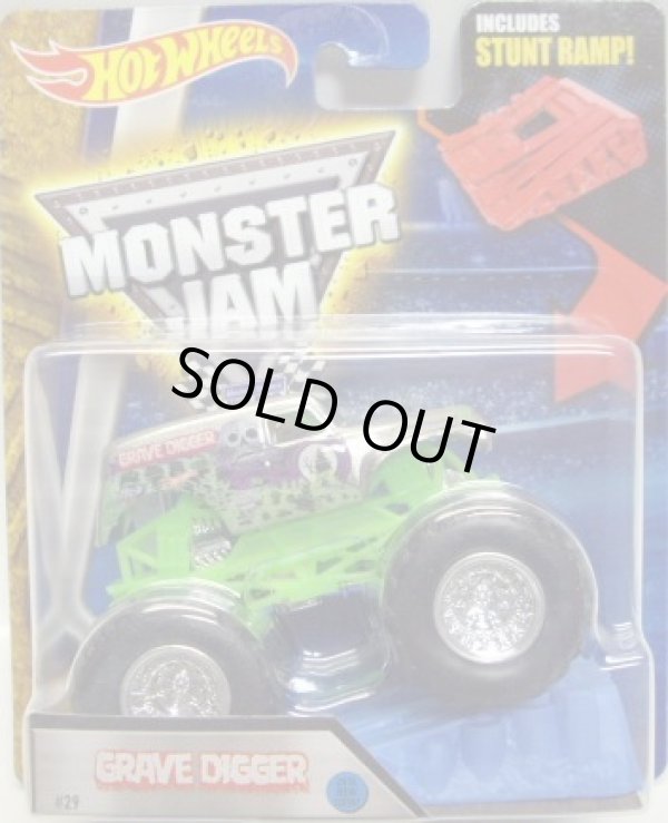 画像1: 2016 MONSTER JAM includes STUNT RAMP! 【GRAVE DIGGER】 ZAMAC (2016 NEW LOOK!)