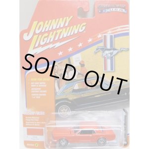 画像: 2016 JOHNNY LIGHTNING - MUSCLE CARS USA S2 【1965 FORD MUSTANG】 ORANGE/RR (1836個限定）