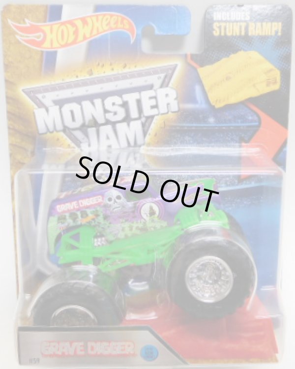 画像1: 2016 MONSTER JAM includes STUNT RAMP! 【GRAVE DIGGER】 PURPLE (2016 NEW LOOK!)