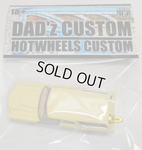 画像1: DAD'z CUSTOM 【1970 CHEVELLE SS WAGON with SURFBOARD (カスタム完成品）】 LT.YELLOW/RR （送料サービス適用外） 