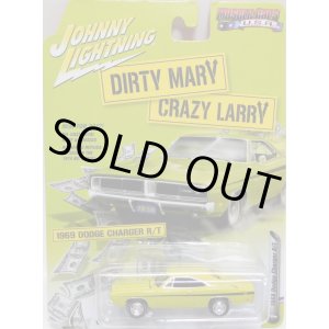 画像: 2017 JOHNNY LIGHTNING - MUSCLE CARS USA S3 【"DARTY MARY CRAZY LARRY" 1968 DODGE CHARGER R/T】 YELLOWGREEN/RR