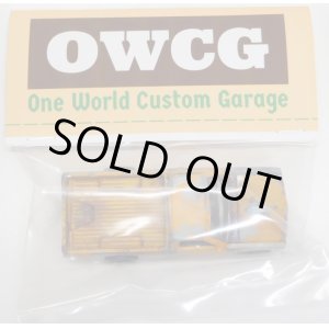 画像: ONE WORLD CUSTOM GARAGE 【DATSUN 620 (カスタム完成品）】 DK.YELLOW/RR （送料サービス適用外） 