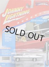 画像: 2017 JOHNNY LIGHTNING - MUSCLE CARS USA R1C 【1968 CHEVY IMPALA CONVERTIBLE】 SILVER/RR(1256個限定)