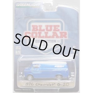 画像: 2017 GREENLIGHT BLUE COLLAR COLLECTION S2 【1976 CHEVROLET G-20 (YENKO PARTS)】 BLUE-WHITE/RR 