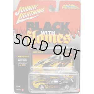 画像: 2017 JOHNNY LIGHTNING - STREET FREAKS S1 【2005 FORD GT】 BLACK (BLACK WITH FLAMES)