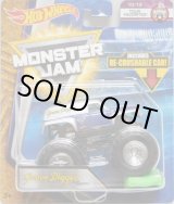 画像: 2018 MONSTER JAM includes RE-CRUSHABLE CAR! 【GRAVE GIGGER THE LEGEND】 SILVER-BLUE (TOUR FAVORITES)