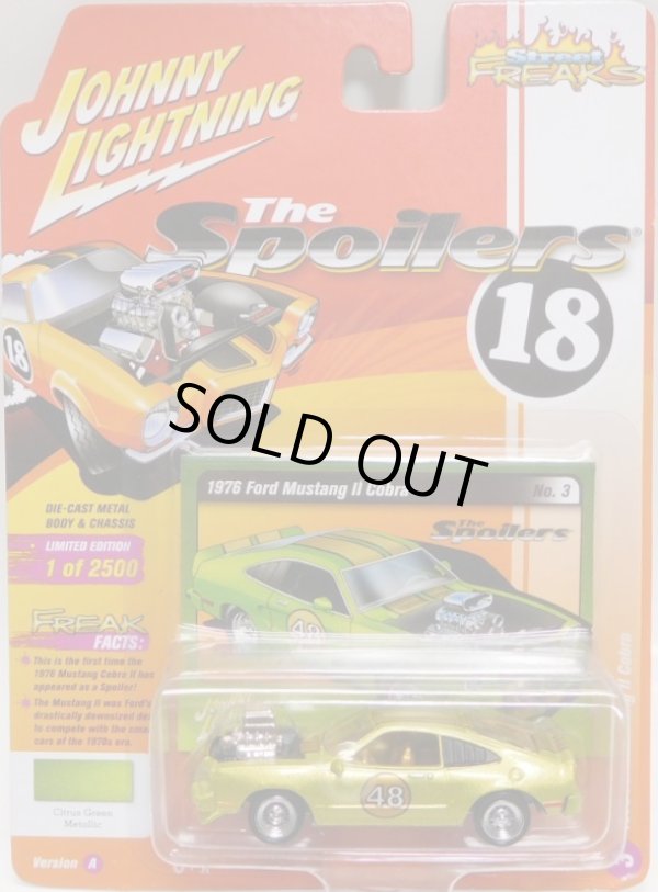 画像1: 2018 JOHNNY LIGHTNING - STREET FREAKS S1 【1976 FORD MUSTANG II COBRA】 LIME YELLOW (THE SPOILERS)