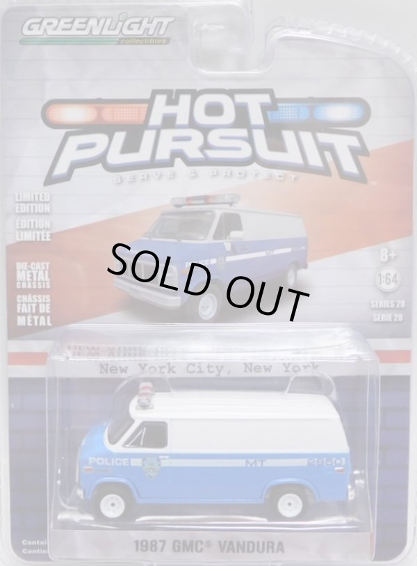 画像1: 2018 GREENLIGHT HOT PURSUIT S28 【1987 GMC VANDURA】 WHITE-BLUE/RR (N.Y.P.D)