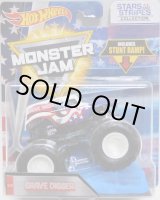 画像: 2018 MONSTER JAM includes STUNT RAMP! "STARS AND STRIPES" 【GRAVE DIGGER】 WHITE-BLUE-RED (予約不可）