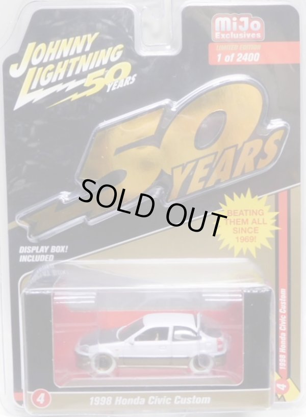 画像1: 2019 JOHNNY LIGHTNING "MIJO EXCLUSIVE" 【"BLACK AND GOLD" 1998 HONDA CIVIC CUSTOM】WHITE/RR(WHITE LIGHTNING)(予約不可）