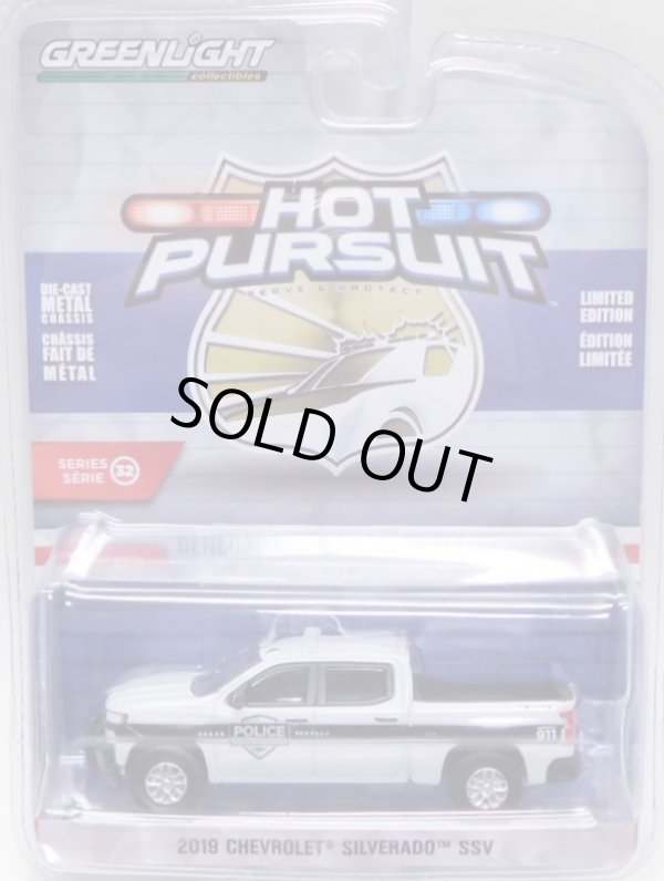 画像1: 2019 GREENLIGHT HOT PURSUIT S32 【2019 CHEVROLET SILVERADO SSV】 WHITE/RR (GENERAL MOTORS FLEET POLICE)