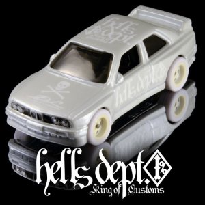 画像: HELLS DEPT 2020 - DOUBLE LOSER[S] 【"ホワイト・シリーズ" BMW M3 (カスタム完成品）】WHITE/RR （送料サービス適用外）