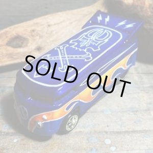 画像: HELLS DEPT 2020 - BOO Pinstriping x JDC13 【”グラデ－ション” VW DRAG BUS (カスタム完成品）】DK.BLUE-BLUE(SKULL)/RR （送料サービス適用外）