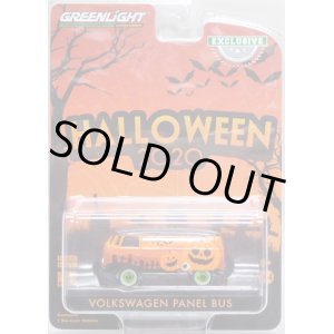 画像: 2020 GREENLIGHT HOBBY EXCLUSIVE 【"HALLOWEEN" VOLKSWAGEN PANEL BUS】 ORANGE-BLACK/RR