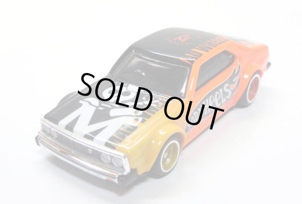 画像1: MAD WHEELS (マッドホイール） 【NISSAN SKYLINE C210 (カスタム完成品）】NEON ORANGE-BLACK/RR （送料サービス適用外） 