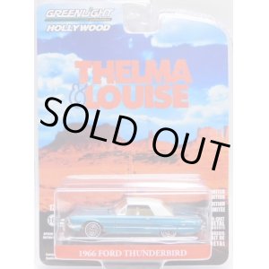 画像: 2022 GREENLIGHT HOLLYWOOD "THELMA & LOUISE" 【1966 FORD THUNDERBIRD】AQUA