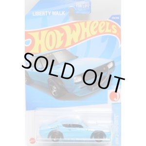 画像: 【"LIBERTY WALK" NISSAN SKYLINE 2000GT-R LBWK (ケンメリ)】SKYBLUE/5SP (NEW CAST?)