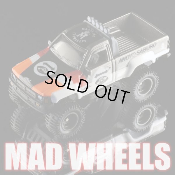 画像1: MAD WHEELS (マッドホイール） 【"TRD PICKUP" '87 TOYOTA PICKUP TRUCK (カスタム完成品）】 WHITE-GRAY/RR （送料サービス適用外） 