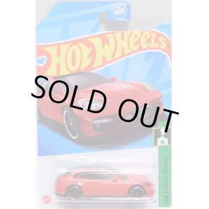 画像: 【PORSCHE PANAMERA TURBO S E-HYBRID SPORT TURISMO】RED/PR5