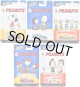 画像: 2025【HWエンターテイメントテーマ アソート -  Peanuts（5種セット）】フォルクスワーゲン ビートル/1985 ホンダ CR-X/ブリー・ゴート/スーパー・ナット/'60sフィアット500D・モディフィカード