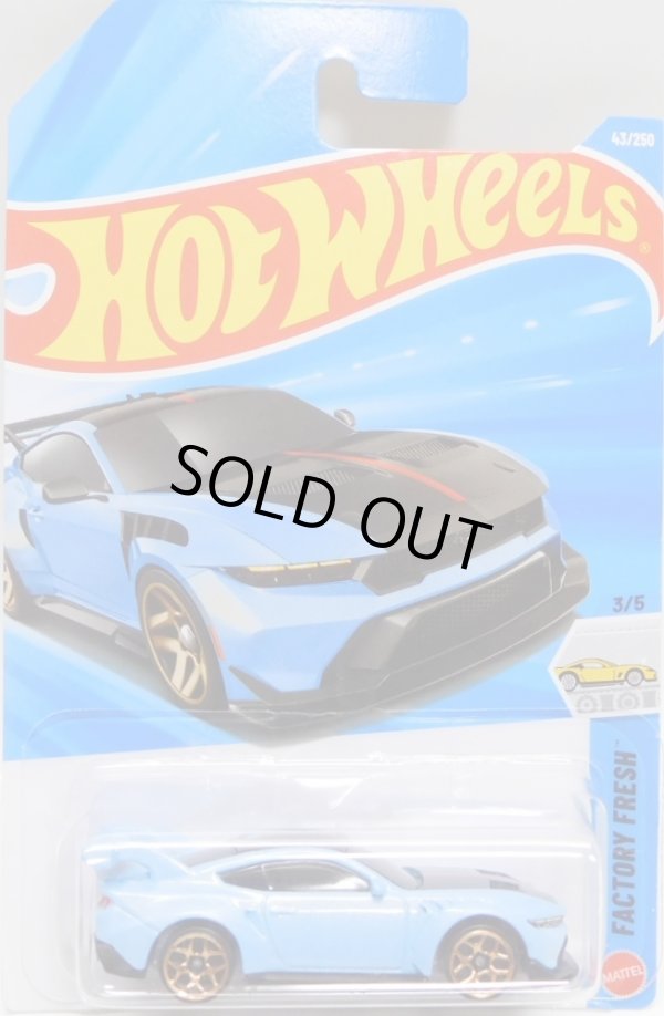 画像1: 【FORD MUSTANG GTD】LT.BLUE